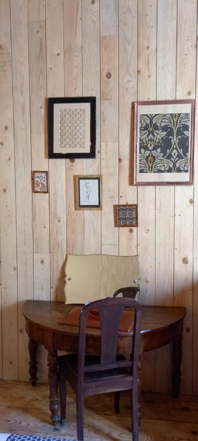 Appartement De Charme Dans Une Maison Isolee Presilly  المظهر الخارجي الصورة