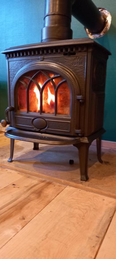 Appartement De Charme Dans Une Maison Isolee Presilly  المظهر الخارجي الصورة